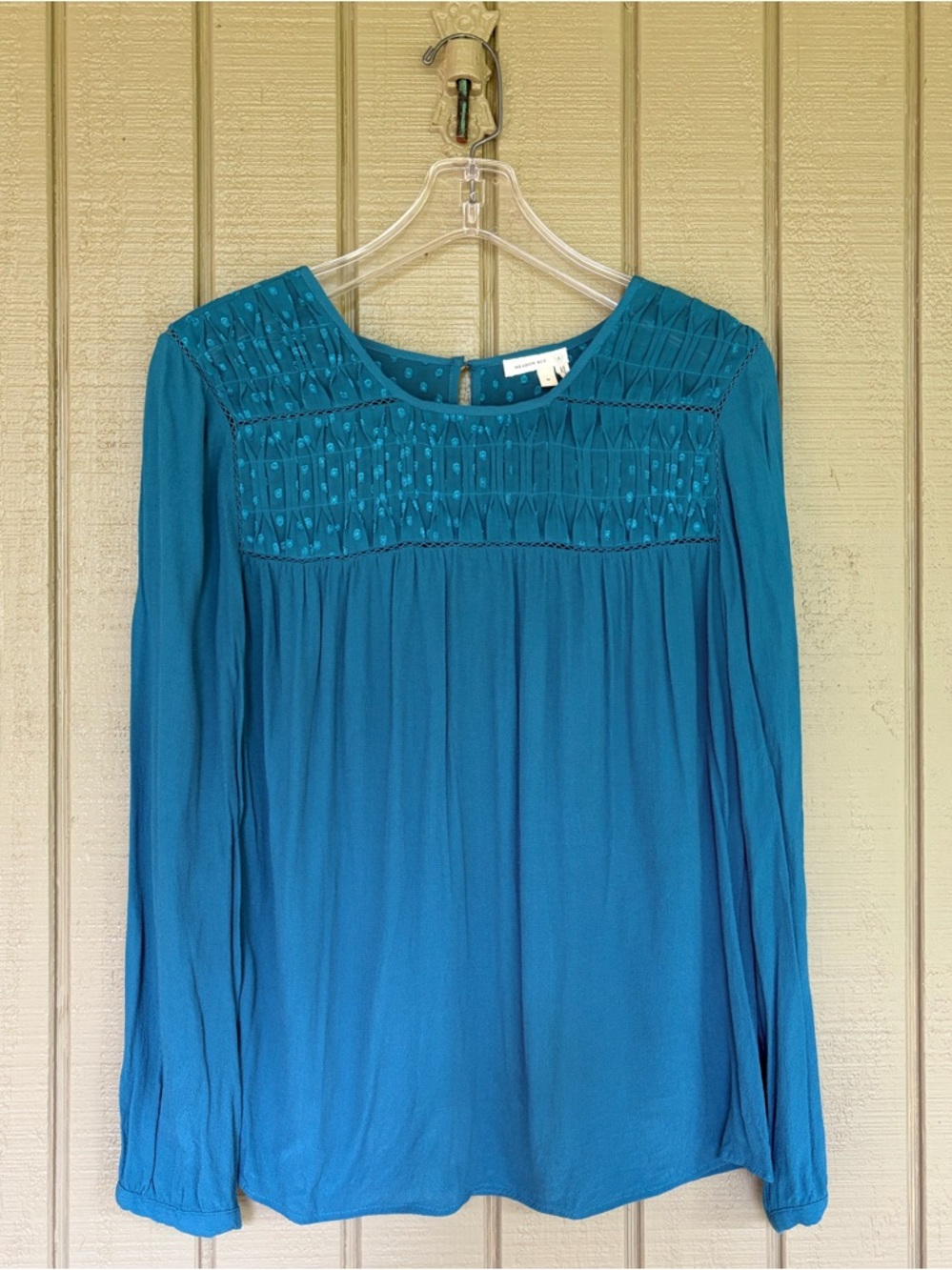 Anthropologie Meadow Rue Vivie Blouse Medium Teal Green Swiss Dot Smocked Top